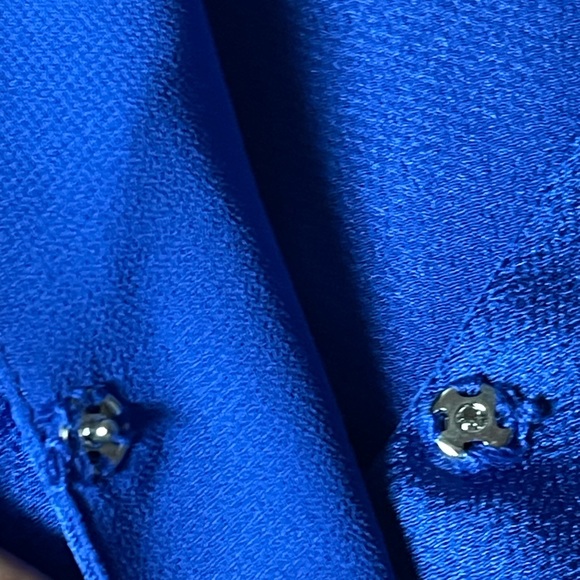 VINCE CAMUTO WRAP FRONT BLOUSE DOUBLE CUFF WOMENS LONG SLEEVE BLUE COLOR SIZE M - Picture 12 of 13